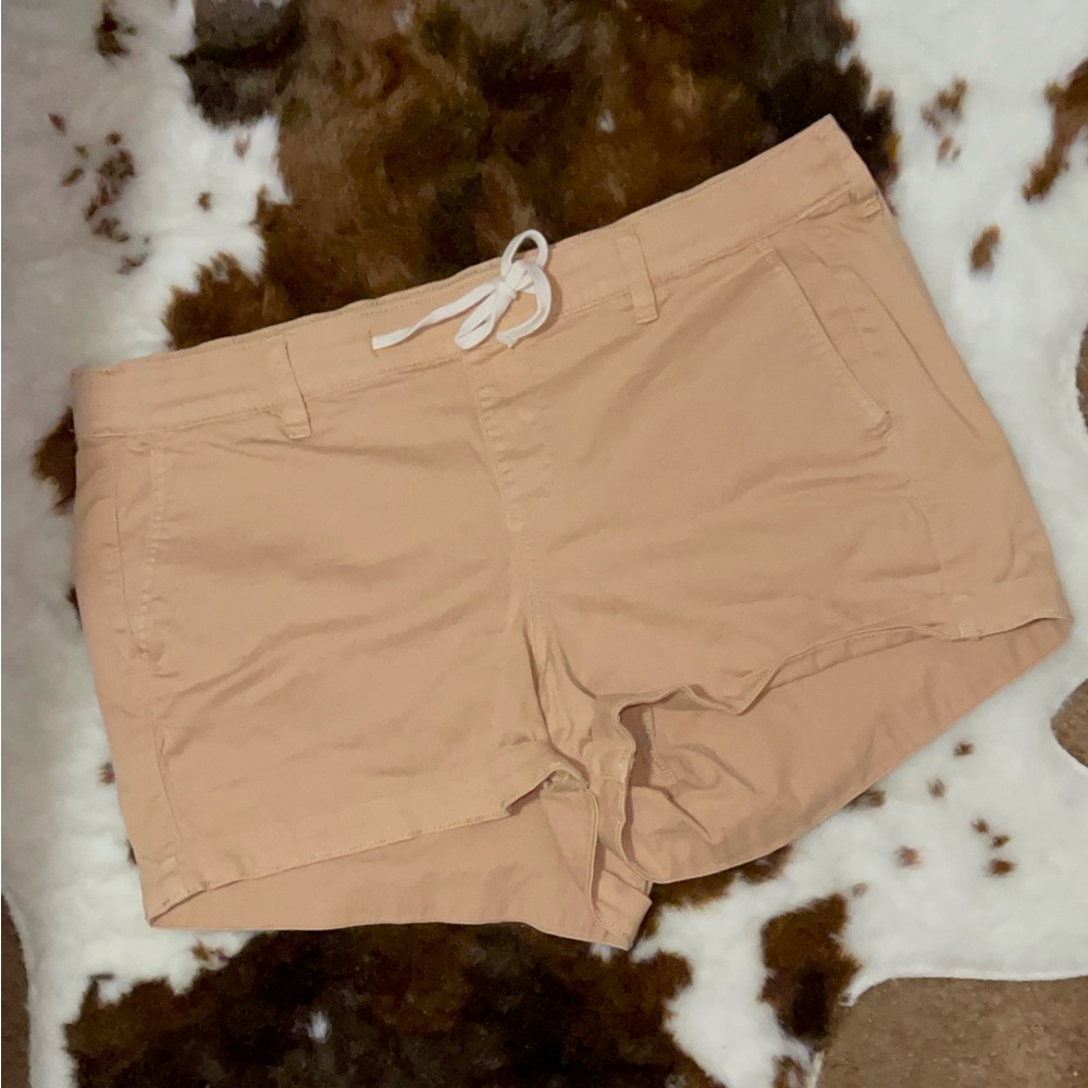 Torrid pull on boyfriend shorts sz.1